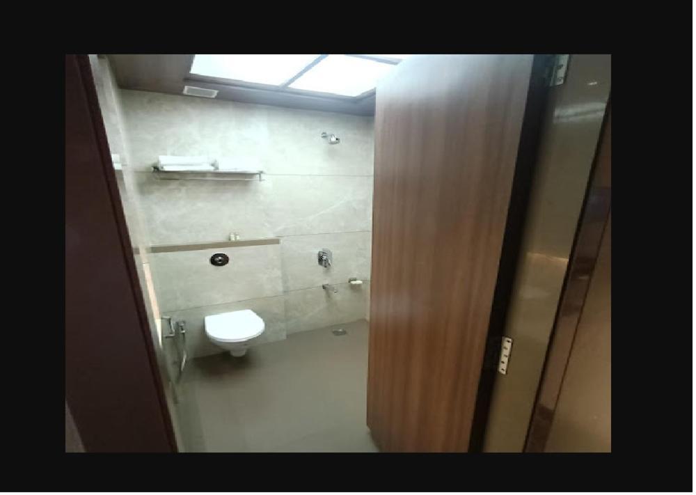 Hotel Mathoshree Thane Bagian luar foto